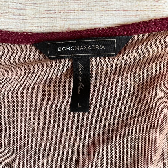 BCBG MAX AZRIA Lace Asymmetrical Peplum Top - Picture 4 of 5